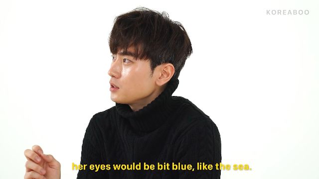 스튜디오 인터뷰 장면